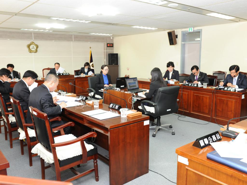 4월중 정례 의원 간담회