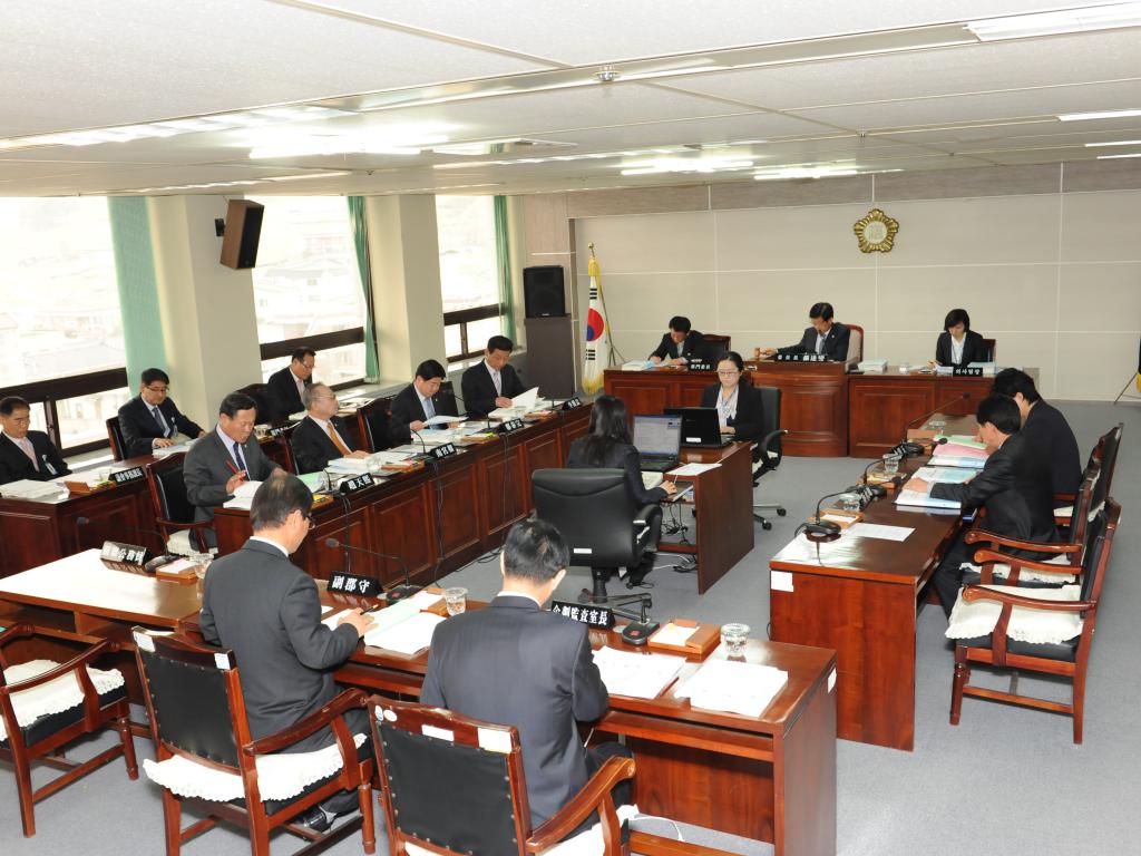 제244회 임시회 개회