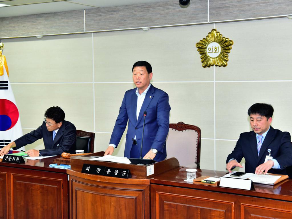 5월중 제1차 정례의원 간담회 개회