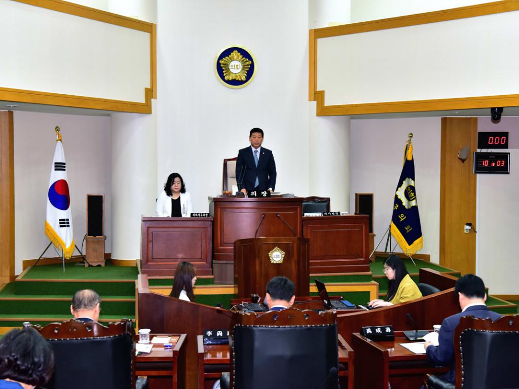 290회 제1차 정례회 개회