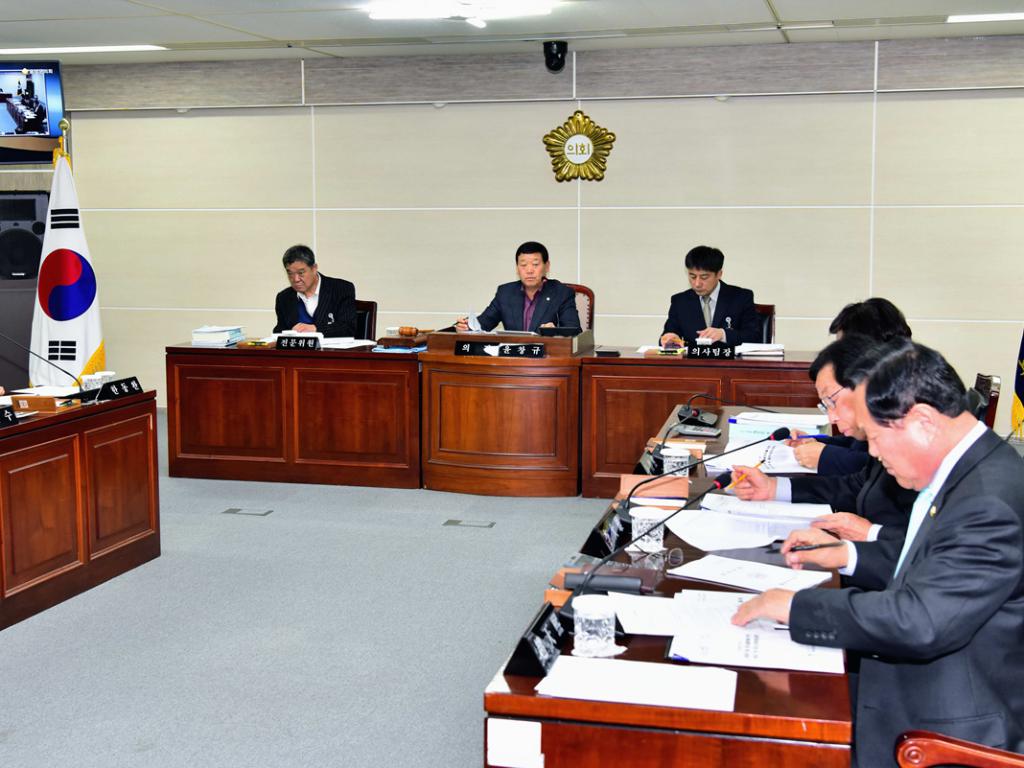 12월중 제2차 정례의원 간담회 개회