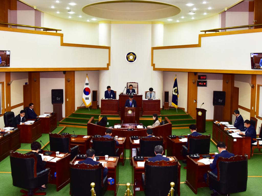 제311회 임시회 개회