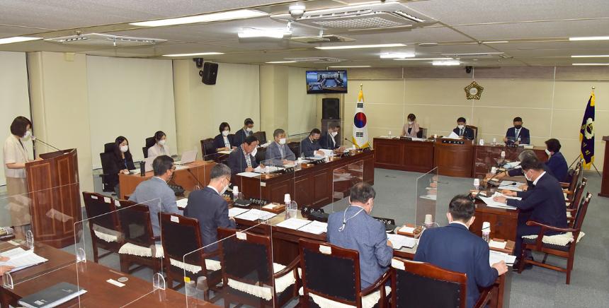 8월 정례의원간담회