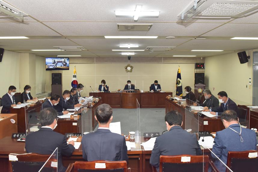 10월 정례 의원간담회