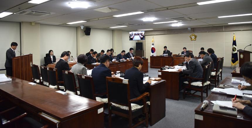 11월 정례의원간담회