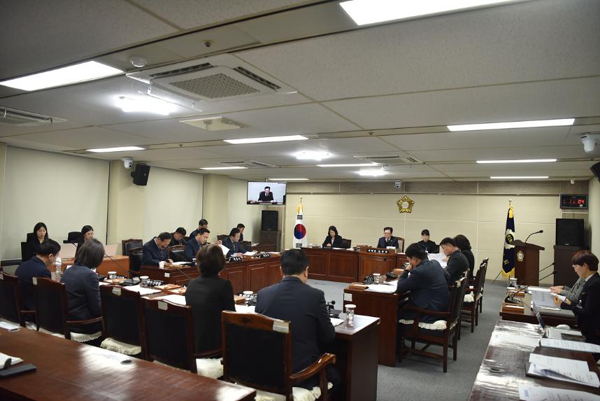 제375회 임시회 제1차 예결회의