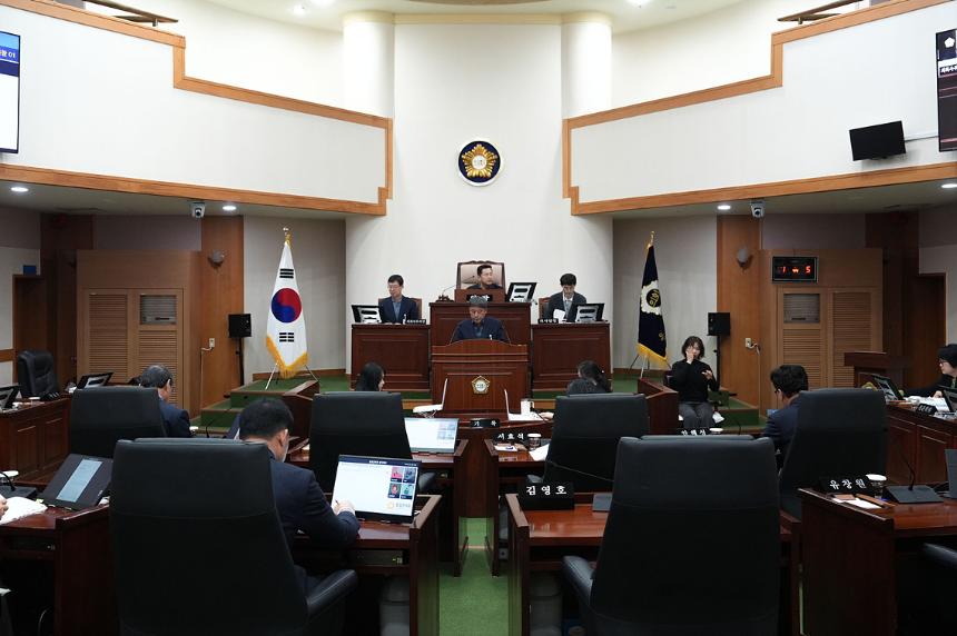 제386회 임시회 제4차 본회의