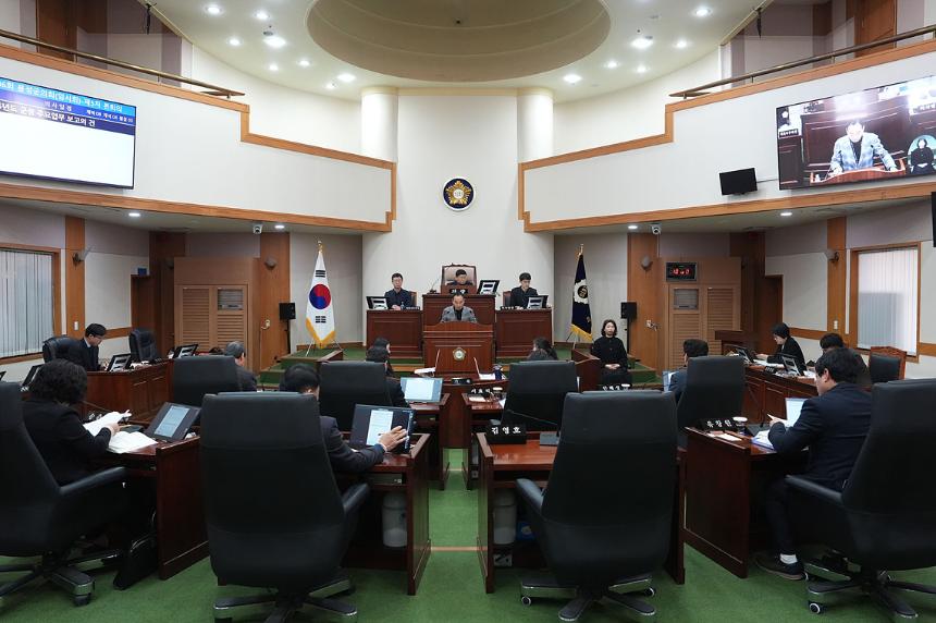 제386회 임시회 제5차 본회의