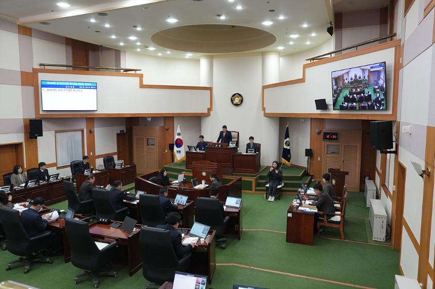 제386회 임시회 제6차 본회의